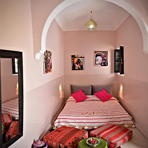 Bed & Breakfast Riad Bleu Topaze